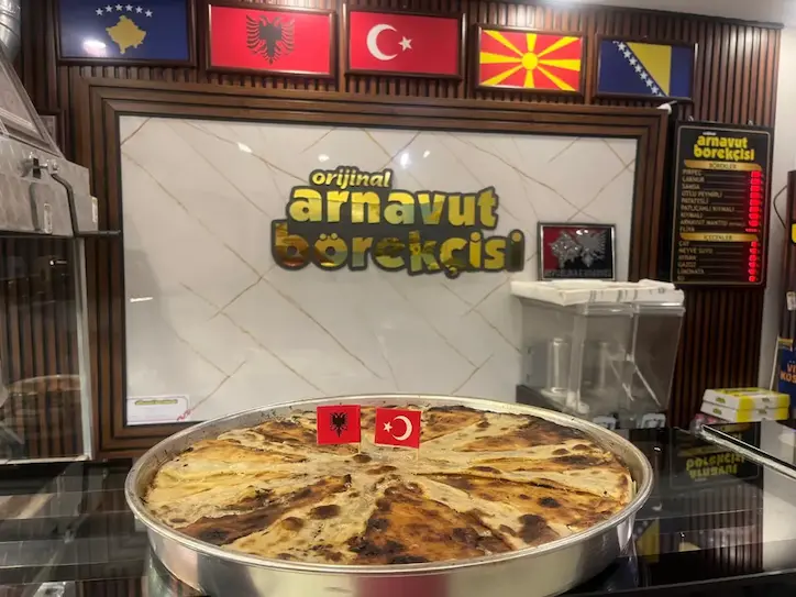 Orijinal Arnavut Börekçisi Görsel 3